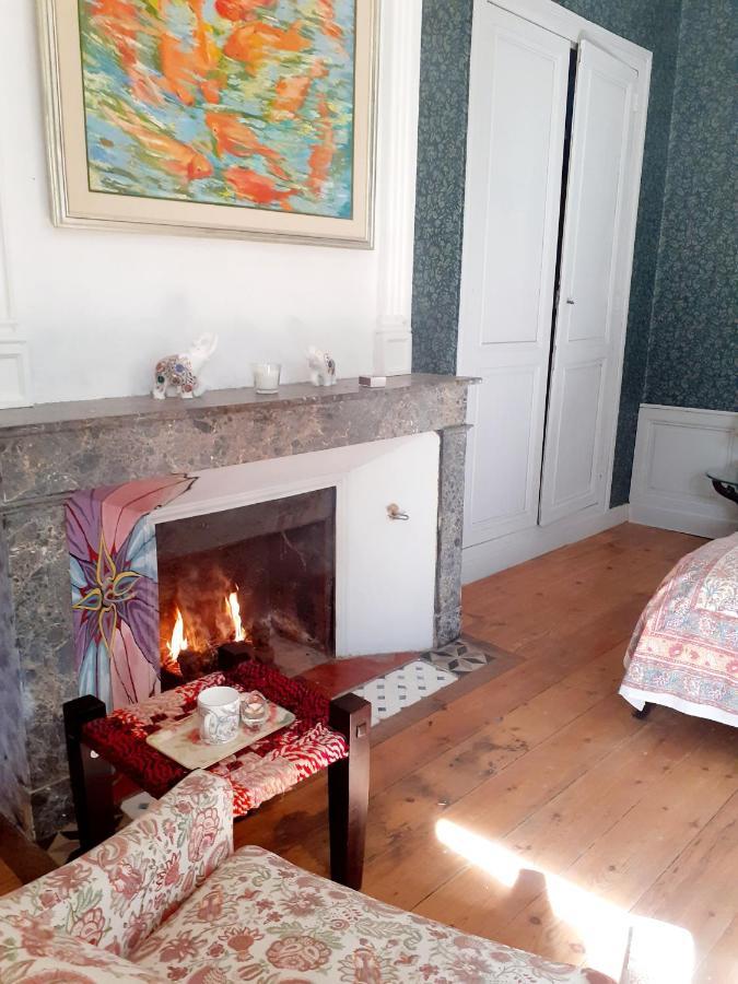 Logis Des Lugats, Gite De Charme La Réole Kültér fotó