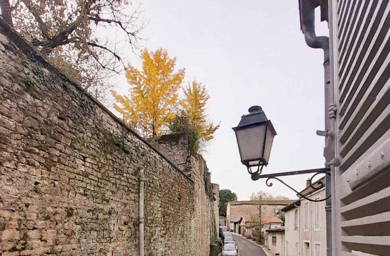 Logis Des Lugats, Gite De Charme La Réole Kültér fotó